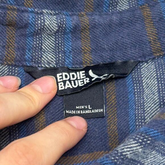 Eddie Bauer Tartan Plaid Blue Mens L‎ Flannel Button Up Retro Outdoor Camp Shirt - Picture 4 of 10